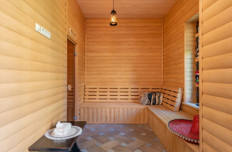 Budowa sauny mokrej w domu