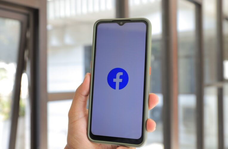 Jak efektywnie targetować reklamy na Facebooku w 2026 roku?