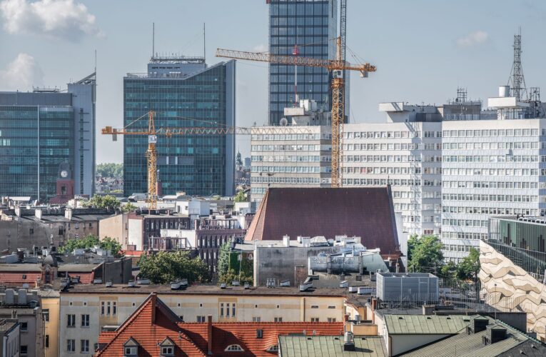 Jak wygląda rynek nieruchomości komercyjnych w Polsce?